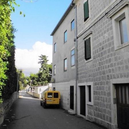 Apartments Mijo Kastela Exterior photo