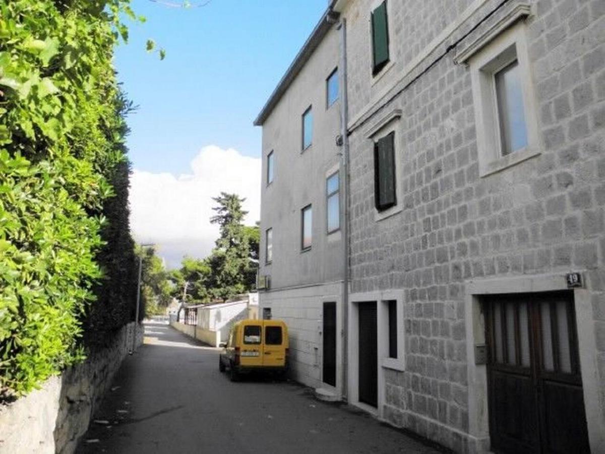 Apartments Mijo Kastela Exterior photo